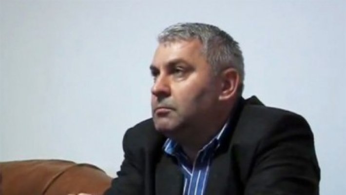 Deputaţii se reunesc în plen vineri pentru a decide în legătură cu deputatul Coman